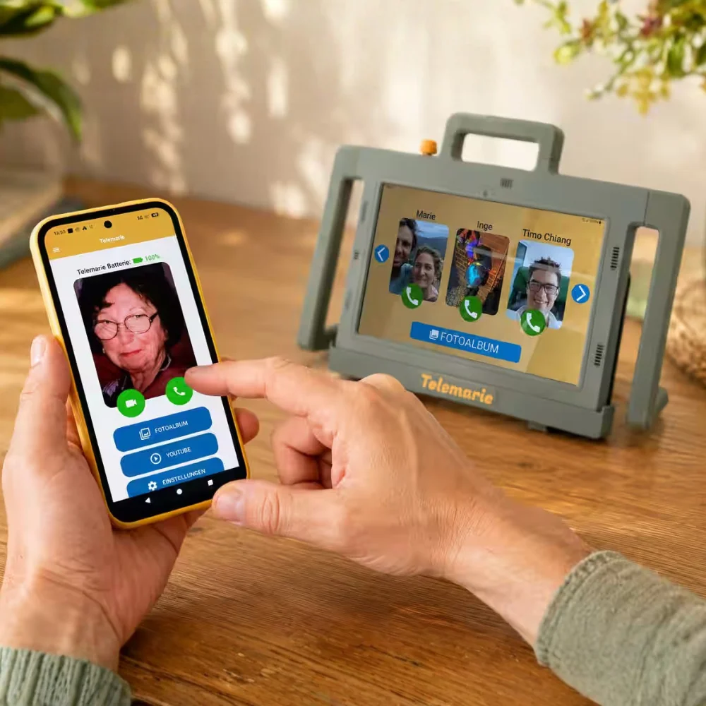 Familie richtet Telemarie mit Smartphone und Familien-App ein